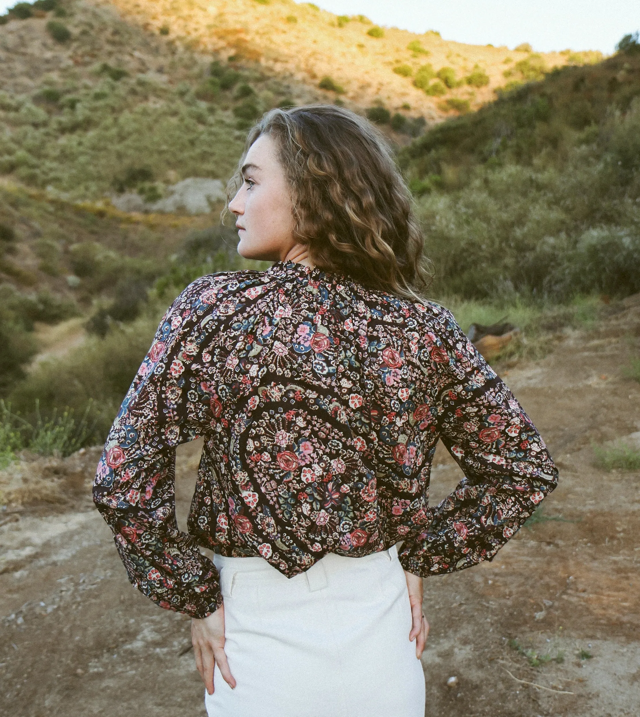 Alicia Blouse | Divina