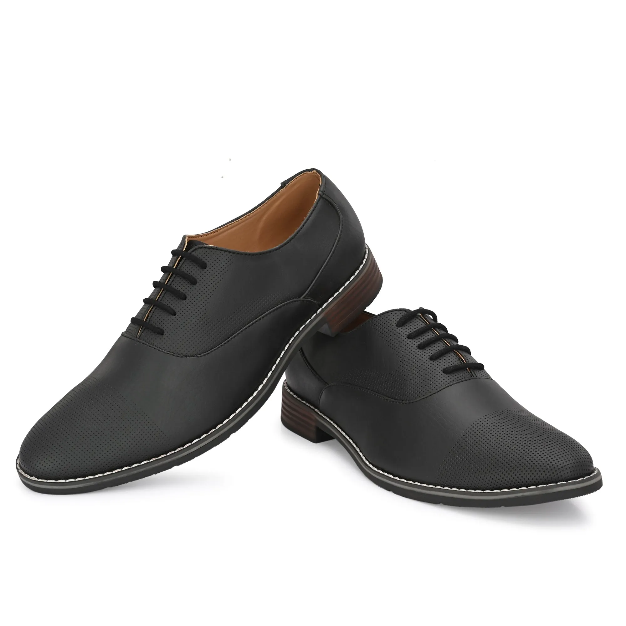 Attitudist Unisex Handcrafted Plain Oxford Matte Black Formal Derby Shoes With Textured Toe