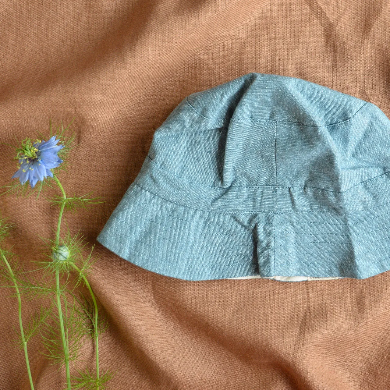 Bucket Hat in 100% Organic Cotton (Newborn-6y )