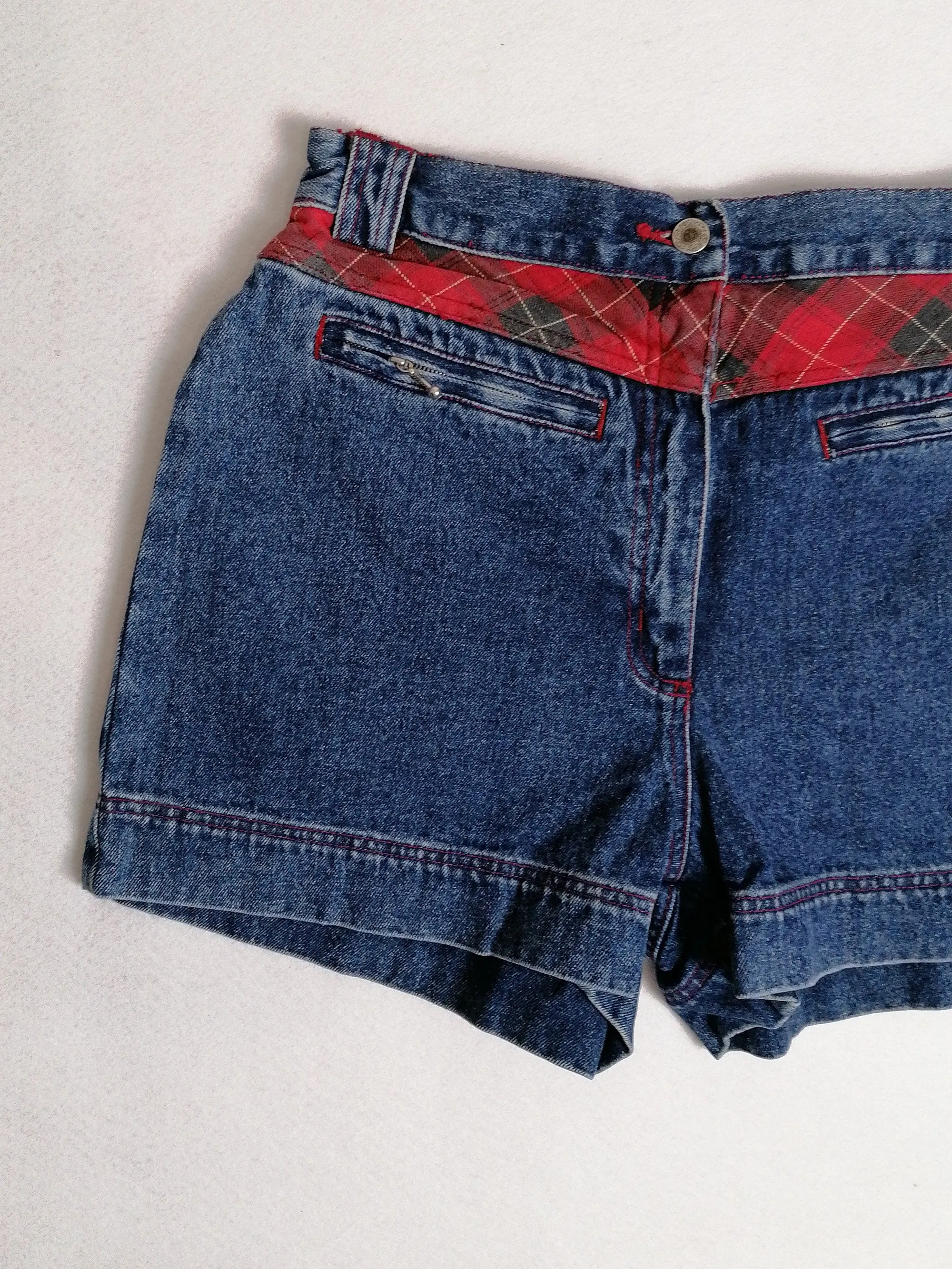 Teddy Patch Denim Shorts - size L