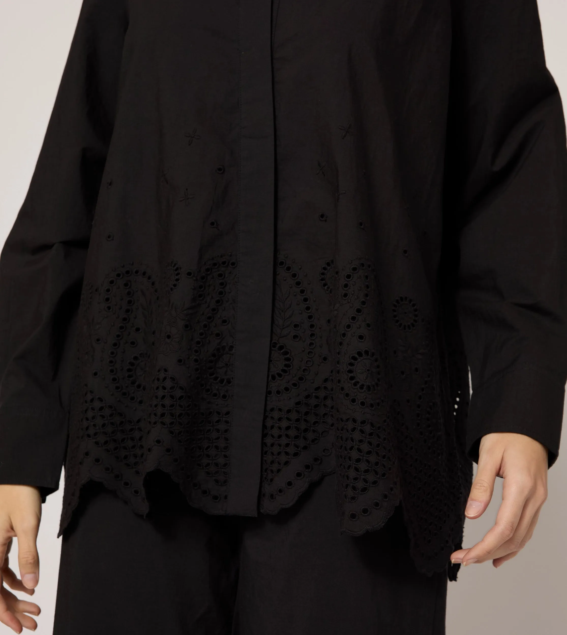 Trisha Blouse | Black